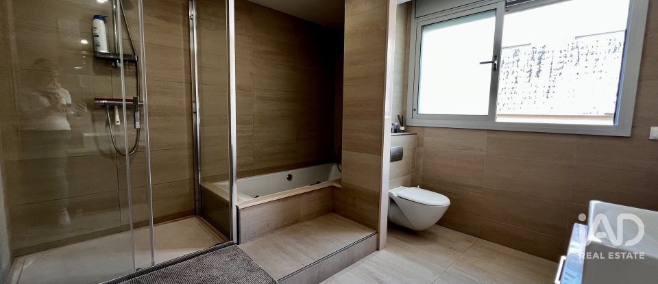 Casa rural 6 habitaciones de 471 m² en Cabrils (08348)