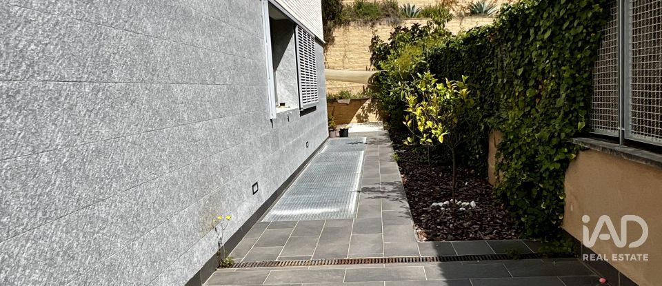 Casa rural 6 habitaciones de 471 m² en Cabrils (08348)