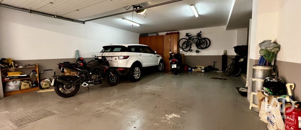 Casa rural 6 habitaciones de 471 m² en Cabrils (08348)