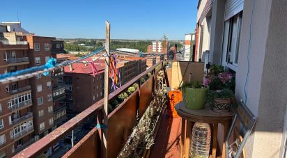 Apartment 3 bedrooms of 115 m² in León (24005)