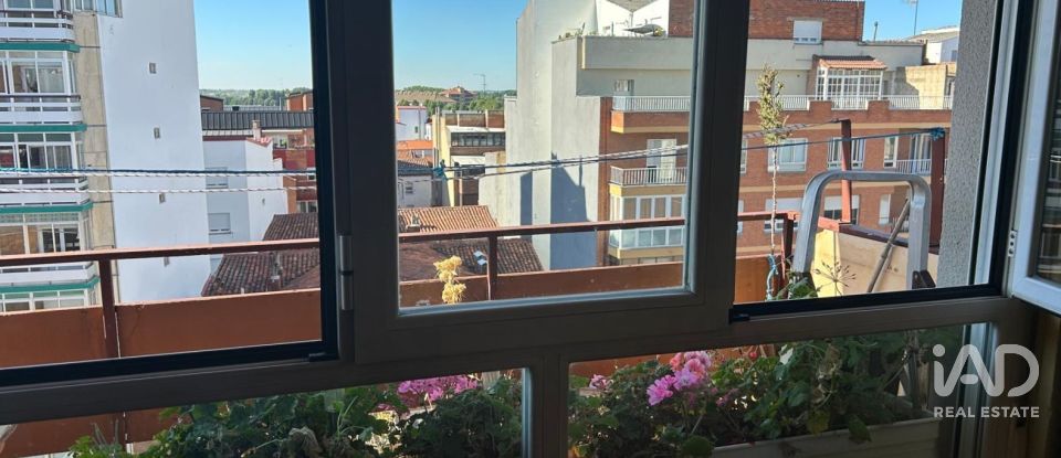 Apartment 3 bedrooms of 115 m² in León (24005)