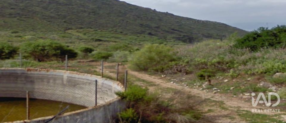 Terreno de 34.230 m² en Alcaucín (29711)