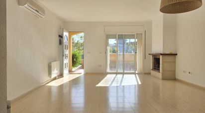 Casa 4 habitaciones de 154 m² en Segur de Calafell (43882)