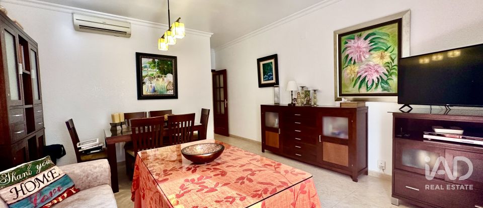 Piso 3 habitaciones de 91 m² en Lepe (21440)