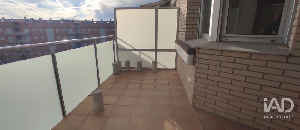 Penthouse 3 bedrooms of 91 m² in Cubelles (08880)