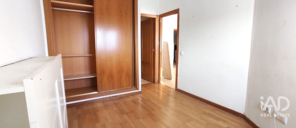 Penthouse 3 bedrooms of 91 m² in Cubelles (08880)