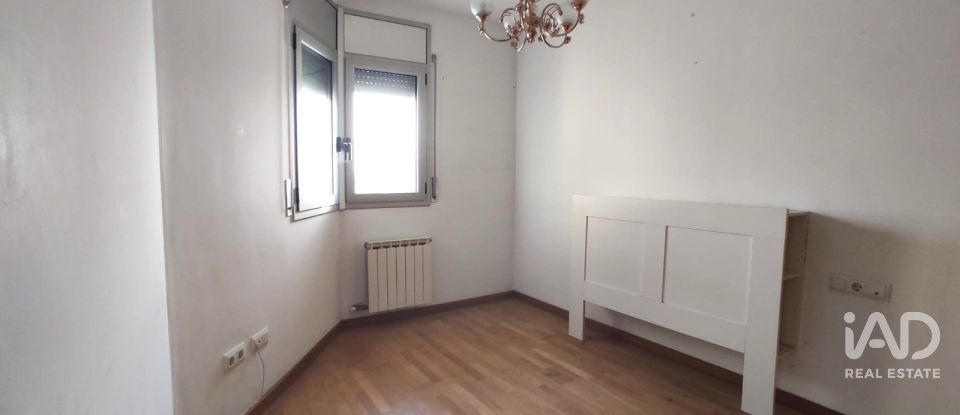 Penthouse 3 bedrooms of 91 m² in Cubelles (08880)