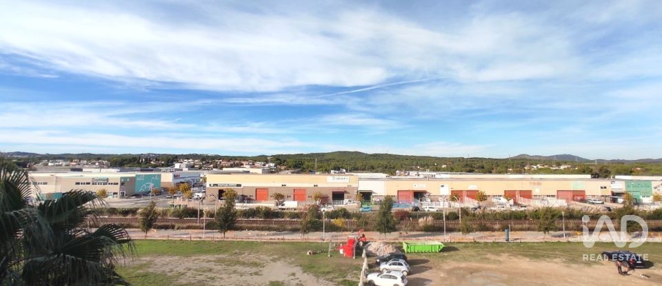 Penthouse 3 bedrooms of 91 m² in Cubelles (08880)