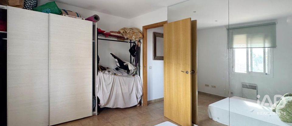 Casa 4 habitaciones de 175 m² en Vilallonga del Camp (43141)