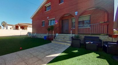 Casa 6 habitaciones de 225 m² en Sant Vicenç de Calders (43880)