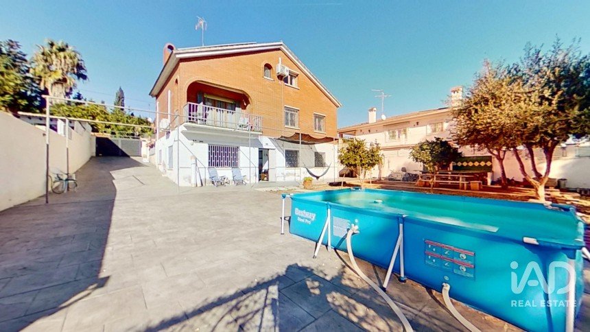 Casa 6 habitaciones de 225 m² en Sant Vicenç de Calders (43880)