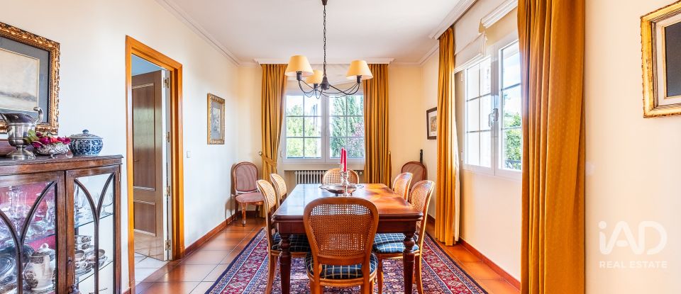 Vivienda unifamiliar  6 habitaciones de 468 m² en Torrelodones (28250)