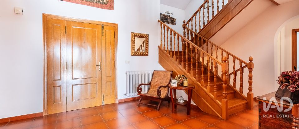 Vivienda unifamiliar  6 habitaciones de 468 m² en Torrelodones (28250)