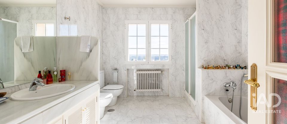 Vivienda unifamiliar  6 habitaciones de 468 m² en Torrelodones (28250)