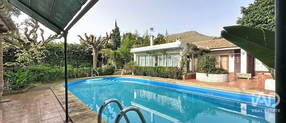 Casa de muntanya 6 habitacions de 550 m² a Base Aeria de Pollença (07470)