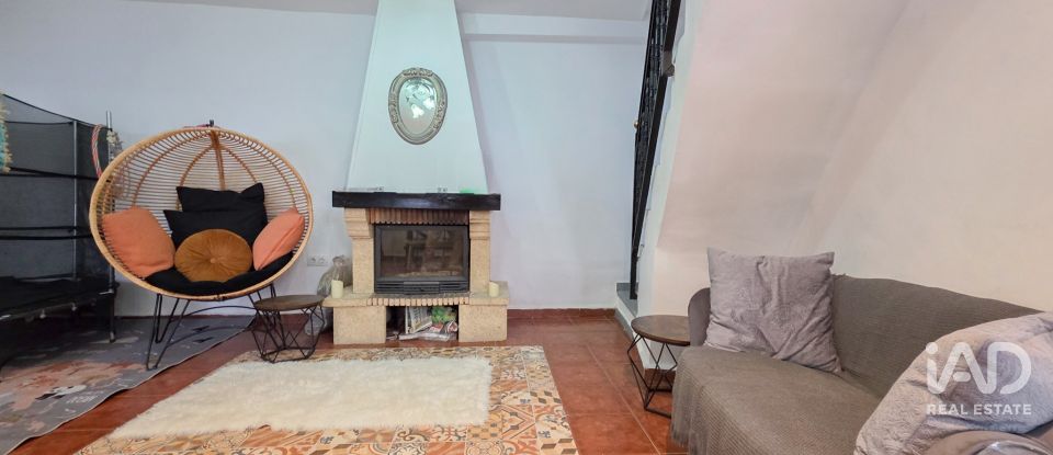 Casa 4 habitaciones de 135 m² en Guaro (29108)