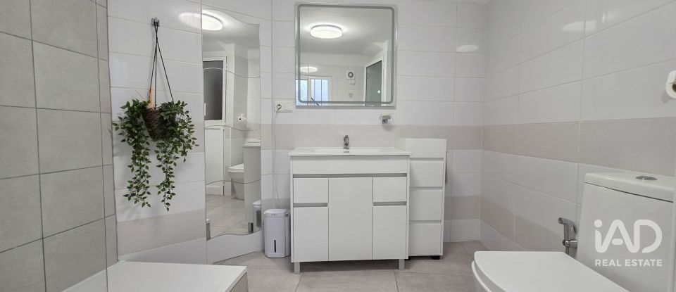 Casa 4 habitaciones de 135 m² en Guaro (29108)