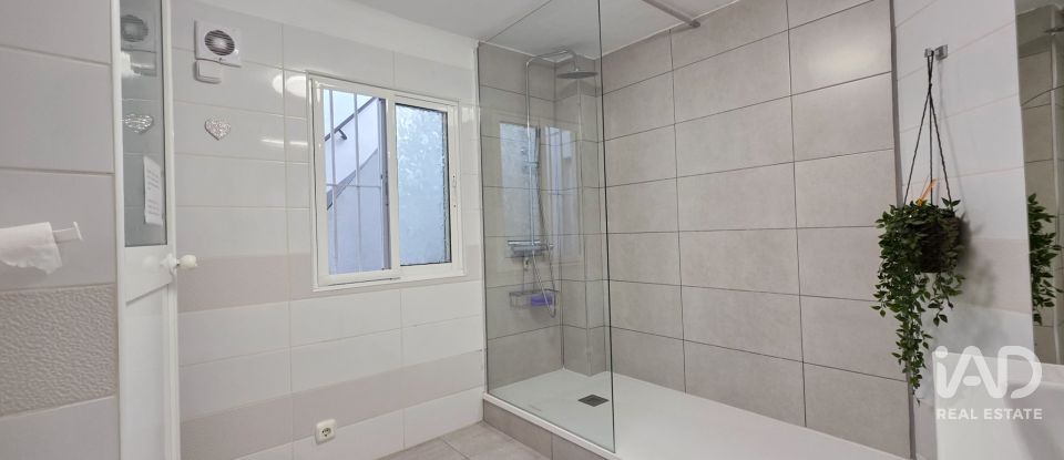 Casa 4 habitaciones de 135 m² en Guaro (29108)