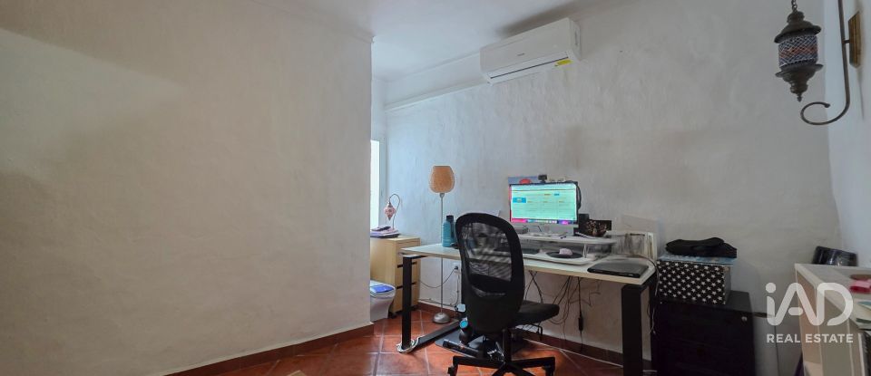 Casa 4 habitaciones de 135 m² en Guaro (29108)