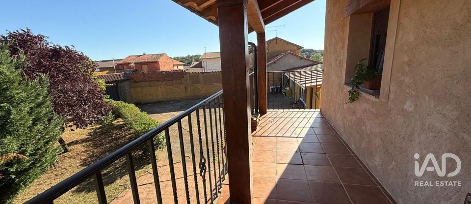 House 2 bedrooms of 100 m² in Villasinta (24193)