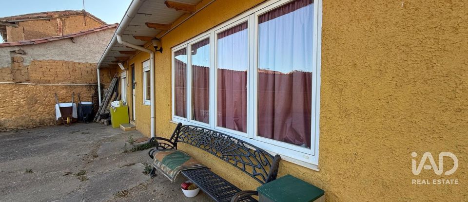 House 2 bedrooms of 100 m² in Villasinta (24193)