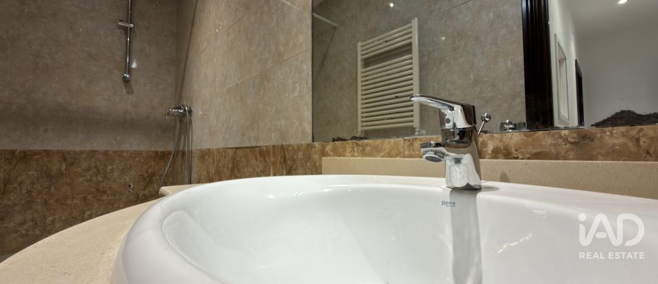 Apartment 2 bedrooms of 53 m² in Badalona (08917)