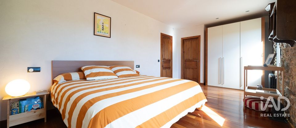 Casa rural 5 habitacions de 301 m² a Quintana del Castillo (24397)