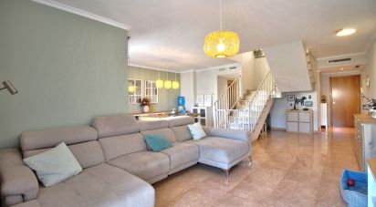 Dúplex 4 habitaciones de 248 m² en Ondara (03760)