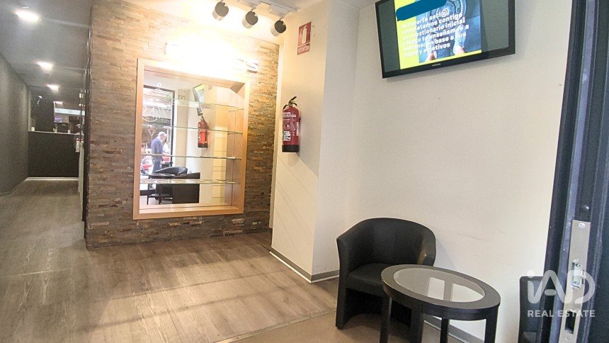 Shop / premises commercial of 494 m² in Bilbao (48013)