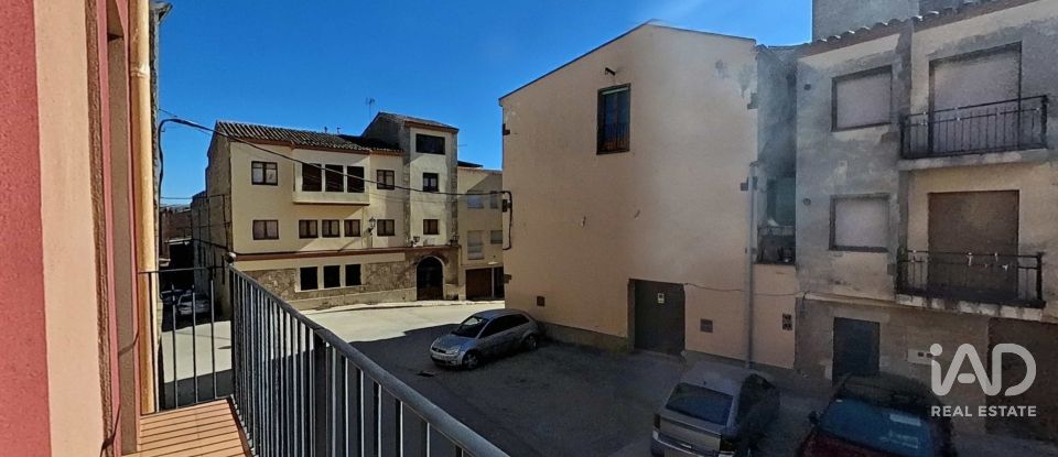 Casa de pueblo 6 habitaciones de 250 m² en Castellsera (25334)