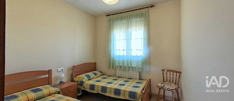 Casa de pueblo 6 habitaciones de 250 m² en Castellsera (25334)