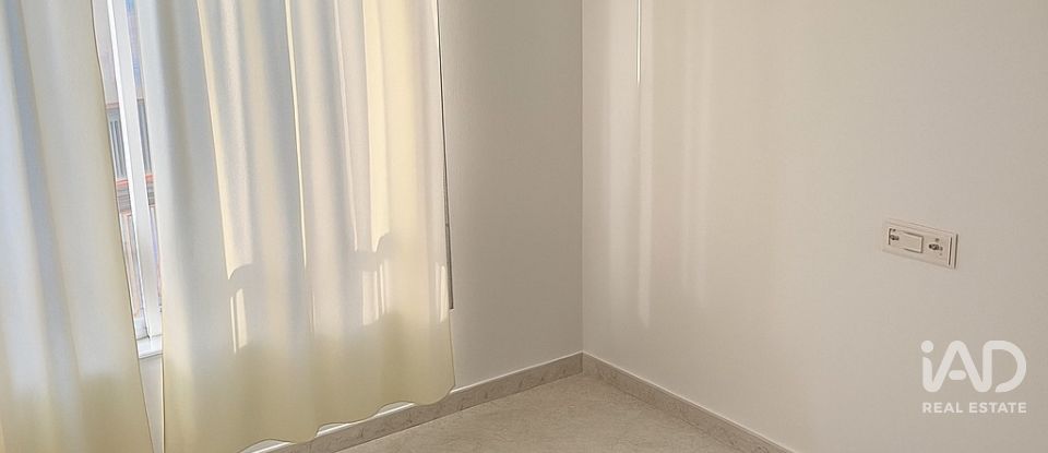 Piso 5 habitaciones de 183 m² en Rota (11520)