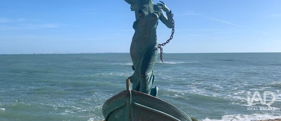 Piso 5 habitaciones de 183 m² en Rota (11520)