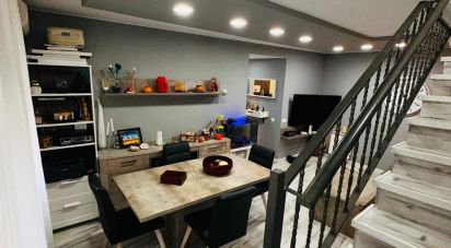 Duplex 2 bedrooms of 77 m² in Rubí (08191)