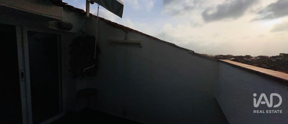 Dúplex 2 habitacions de 77 m² a Rubí (08191)