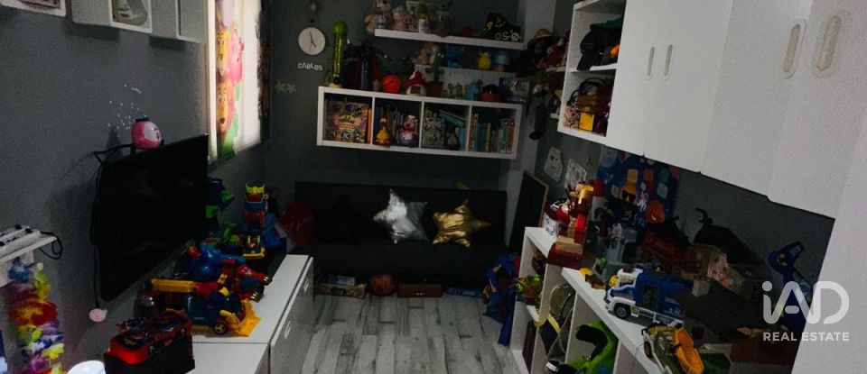 Dúplex 2 habitacions de 77 m² a Rubí (08191)