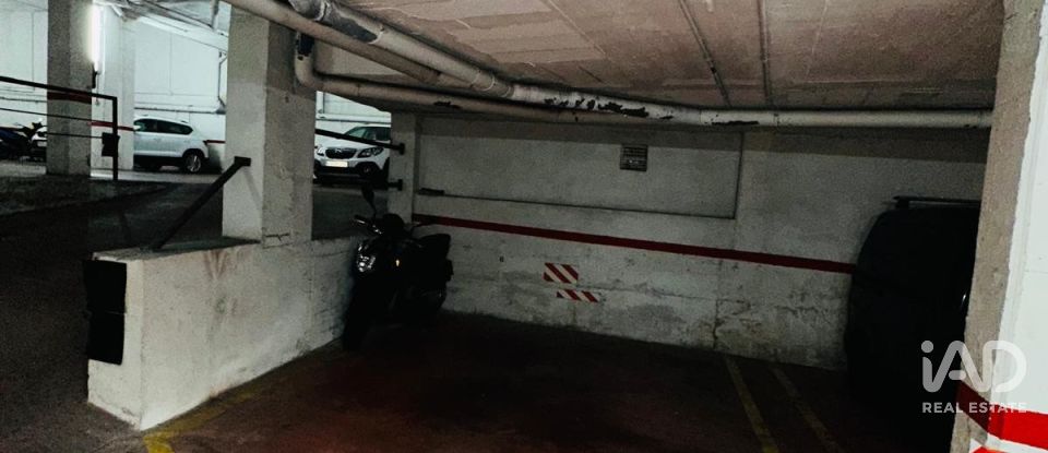 Dúplex 2 habitacions de 77 m² a Rubí (08191)