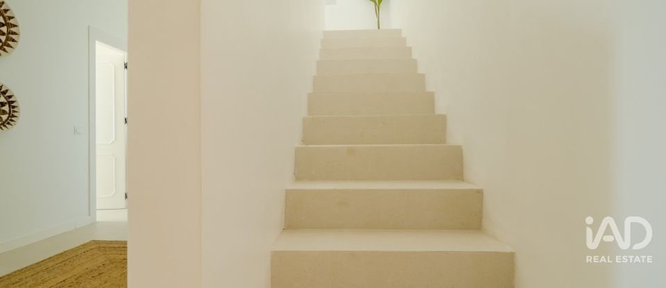 House 5 bedrooms of 319 m² in Pueblo Benalmadena (29639)