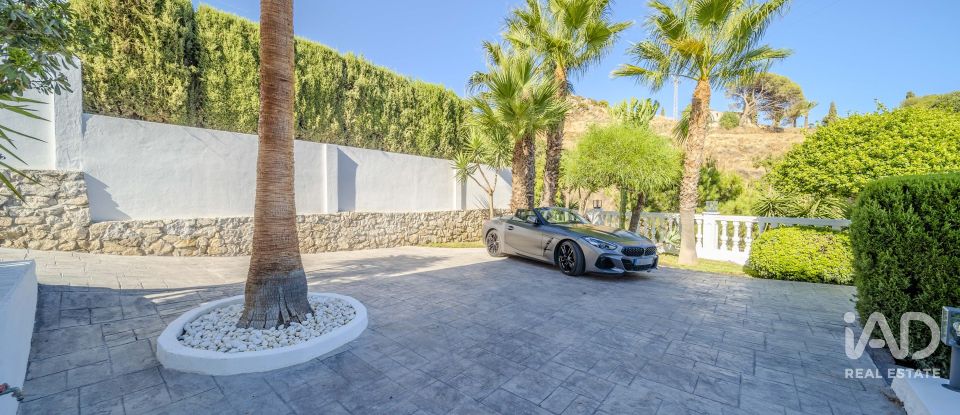 House 5 bedrooms of 319 m² in Pueblo Benalmadena (29639)