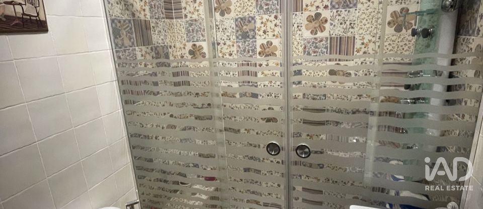 Casa 4 habitaciones de 160 m² en Sevilla (41016)