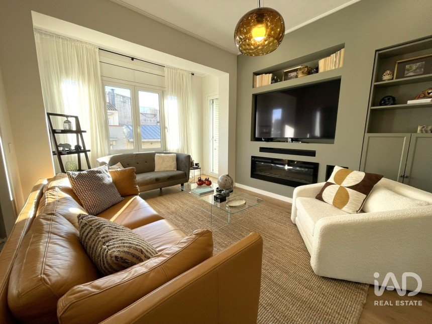 Pis 5 habitacions de 107 m² a Girona (17002)