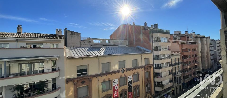 Pis 5 habitacions de 107 m² a Girona (17002)