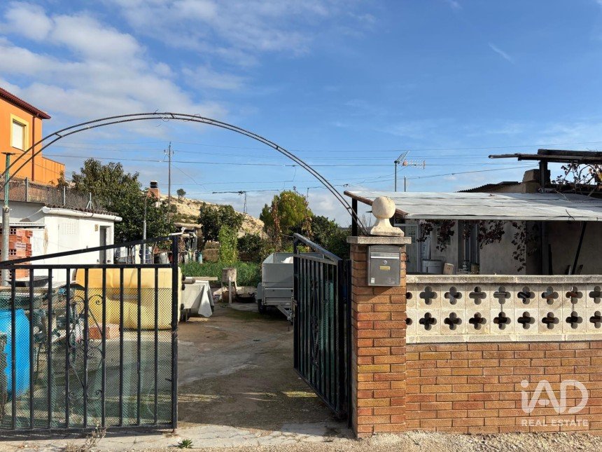 Terreny urbà de 400 m² a Sant Jaume dels Domenys (43713)