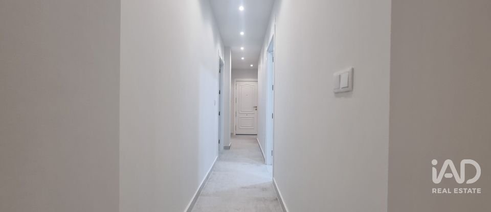 Piso 3 habitaciones de 171 m² en Torrevieja (03185)