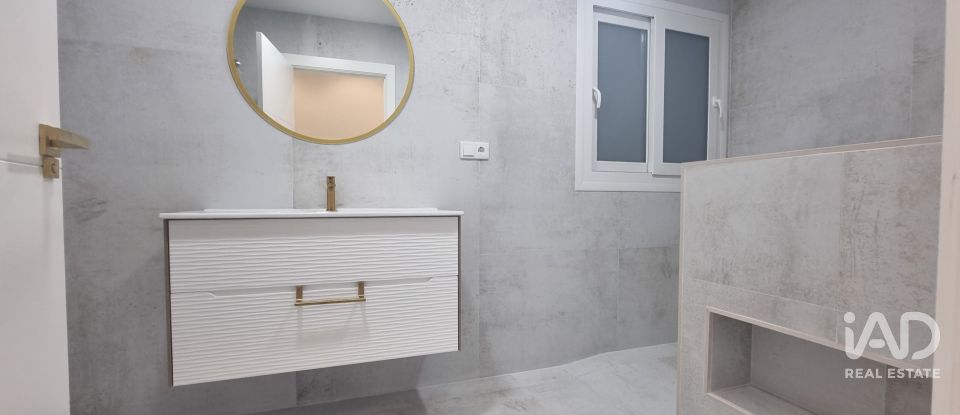 Piso 3 habitaciones de 171 m² en Torrevieja (03185)