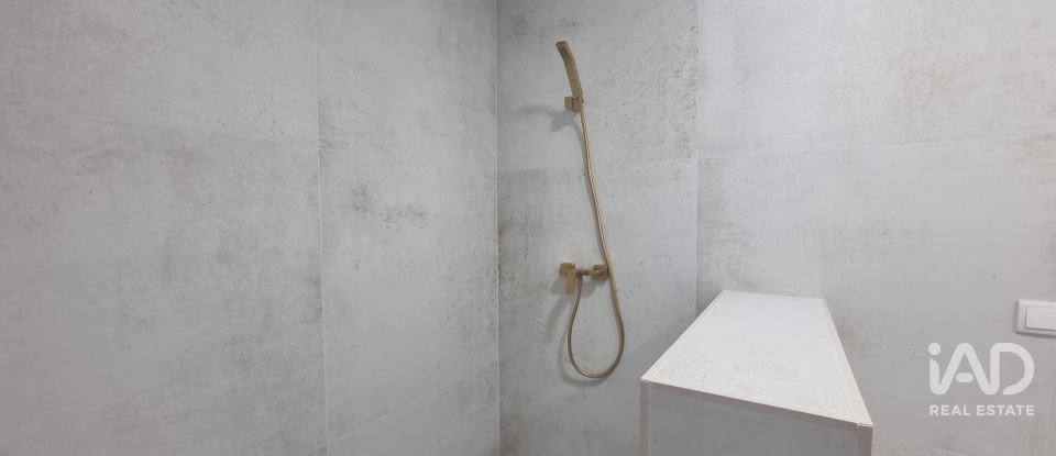 Piso 3 habitaciones de 171 m² en Torrevieja (03185)