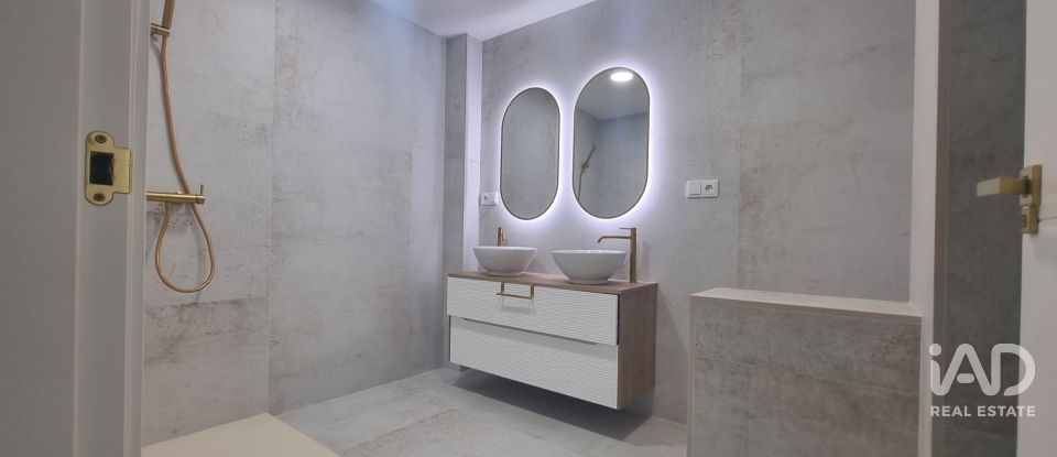 Piso 3 habitaciones de 171 m² en Torrevieja (03185)