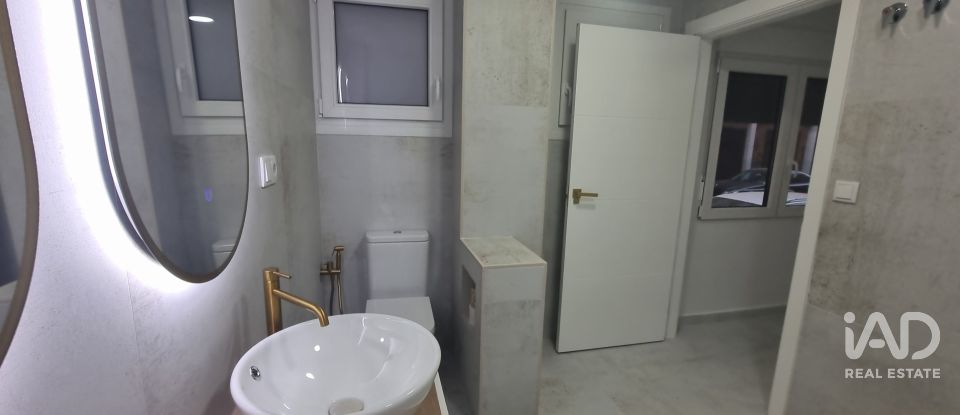 Piso 3 habitaciones de 171 m² en Torrevieja (03185)