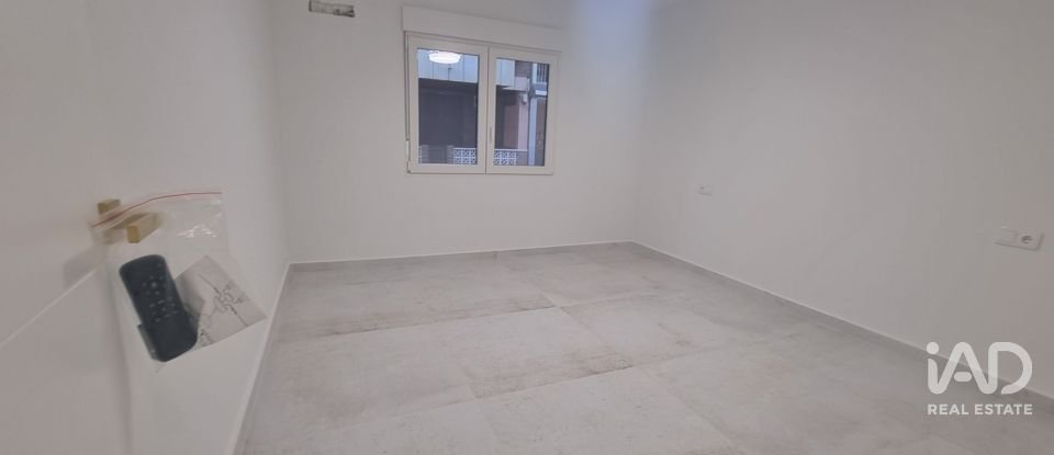 Piso 3 habitaciones de 171 m² en Torrevieja (03185)