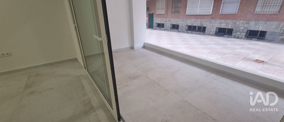 Piso 3 habitaciones de 171 m² en Torrevieja (03185)